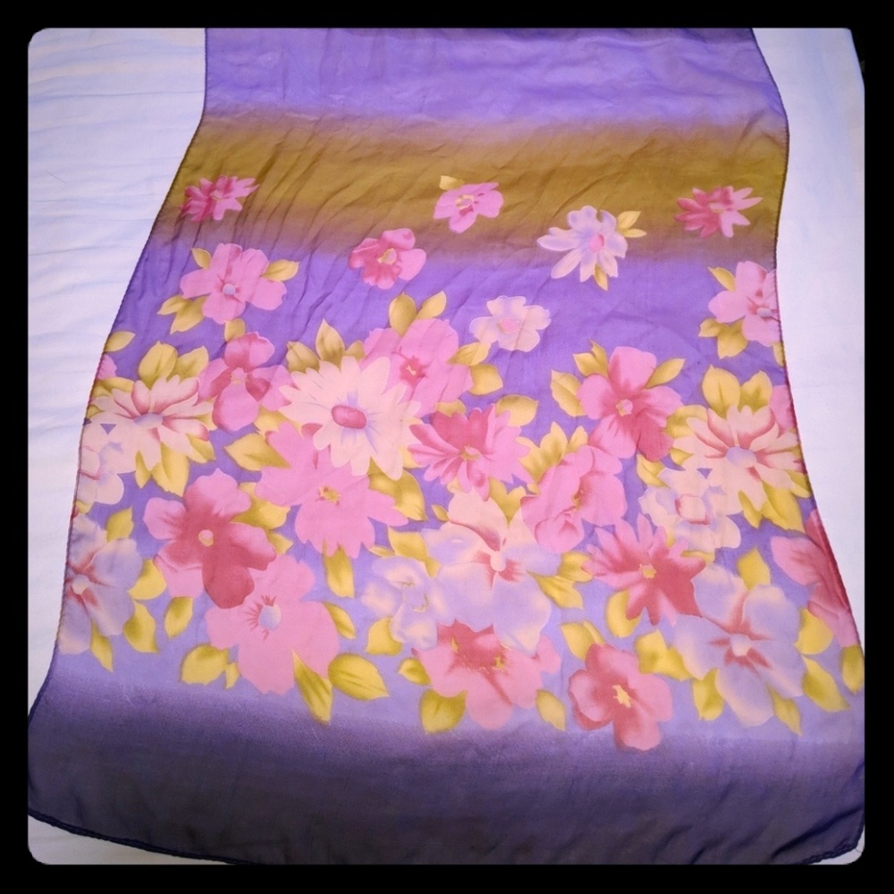 Silk/poly scarf